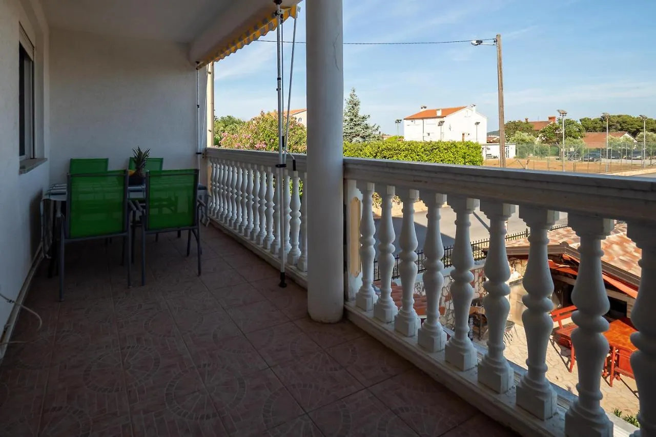 Apartments Domic Banjole